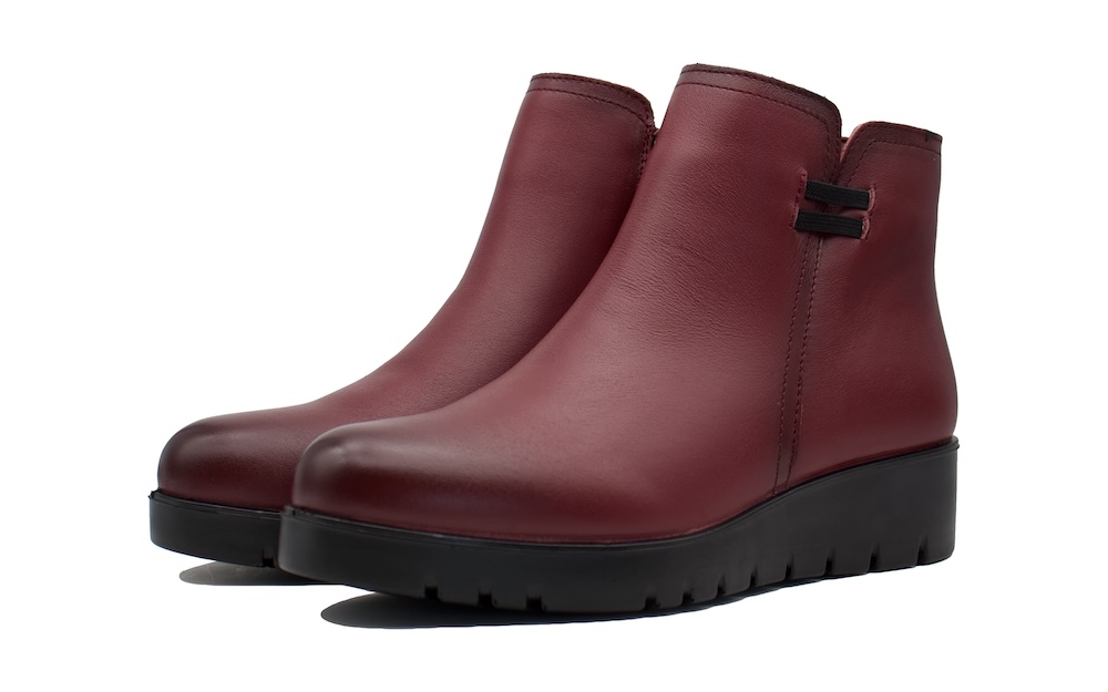 Botines burdeos para plantillas podológicas