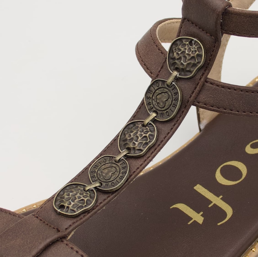 Sandalias Romanas Mysoft con Detalles Étnicos y Doble Ajuste – Marrón Tierra