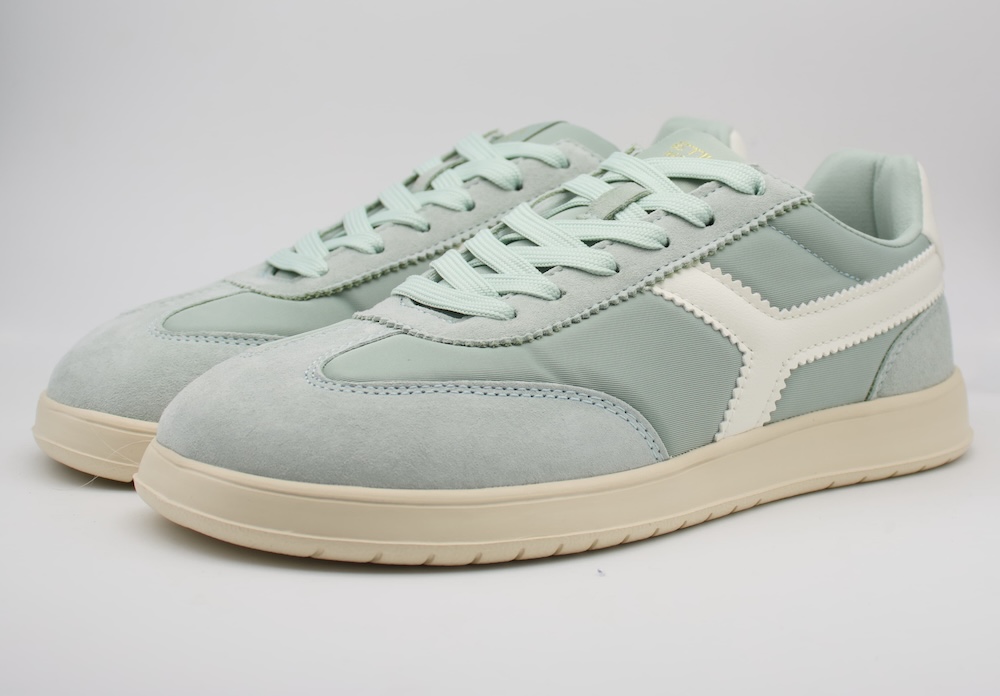 Barefoot de color verde aqua