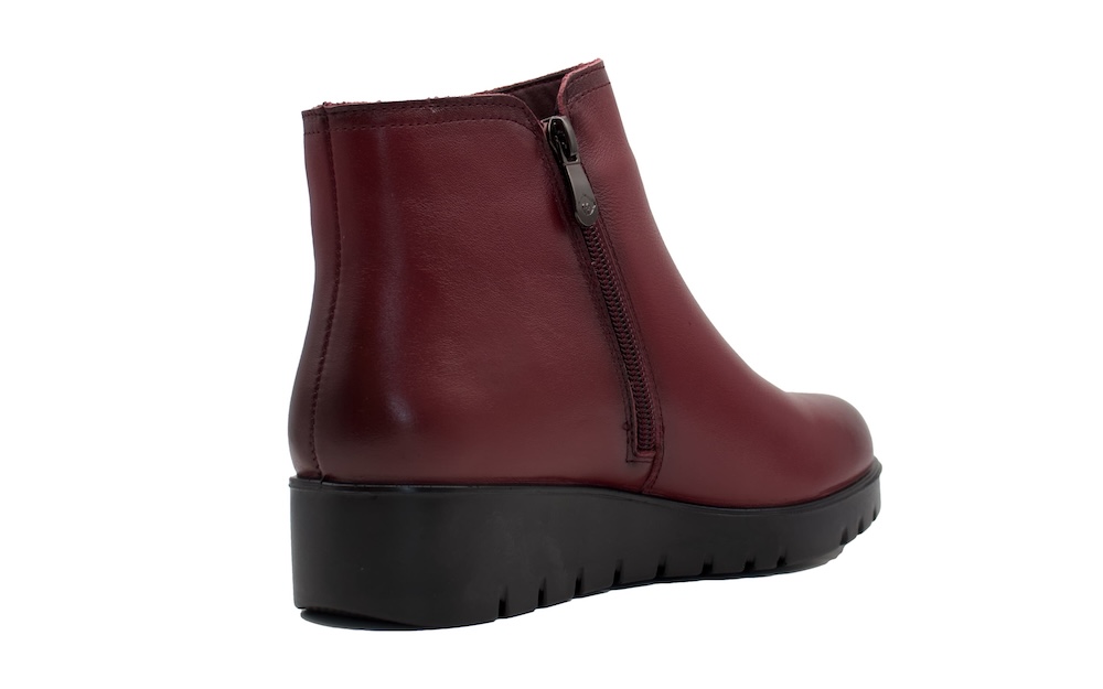 Botines burdeos para plantillas podológicas