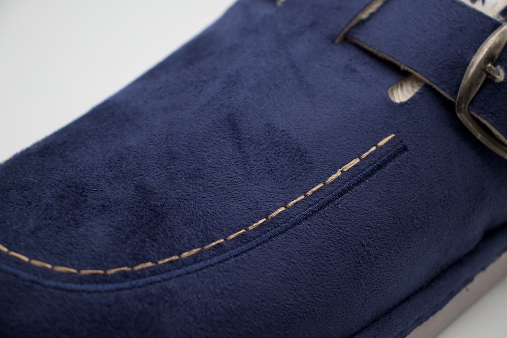 Zapatillas de Casa Salvi para Hombre | Zueco de Invierno Azul Marino con Hebilla