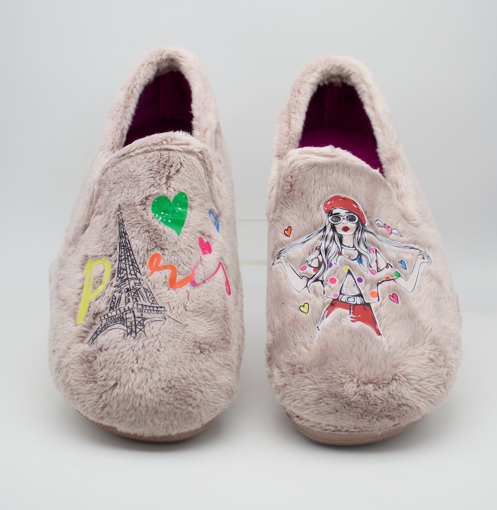 Zapatillas cerradas de invierno para mujer color beis