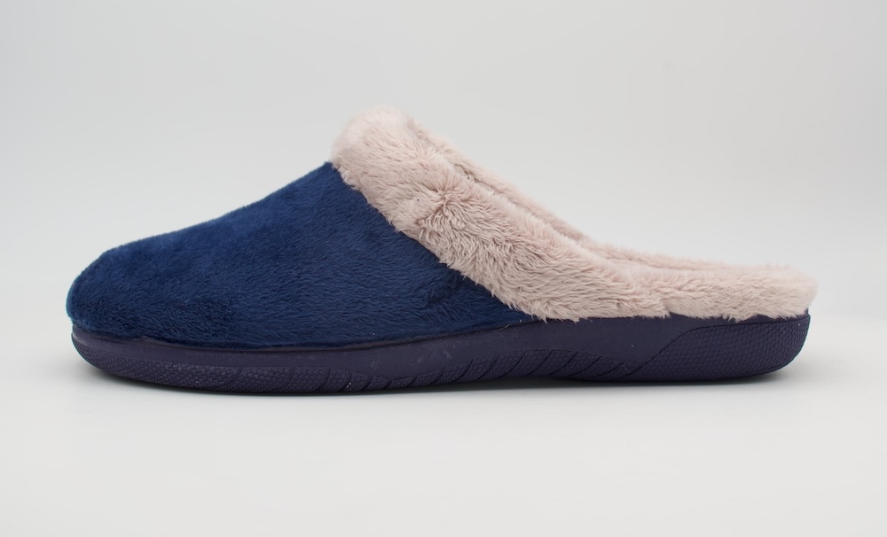 Zapatillas destalonadas de casa azul marino
