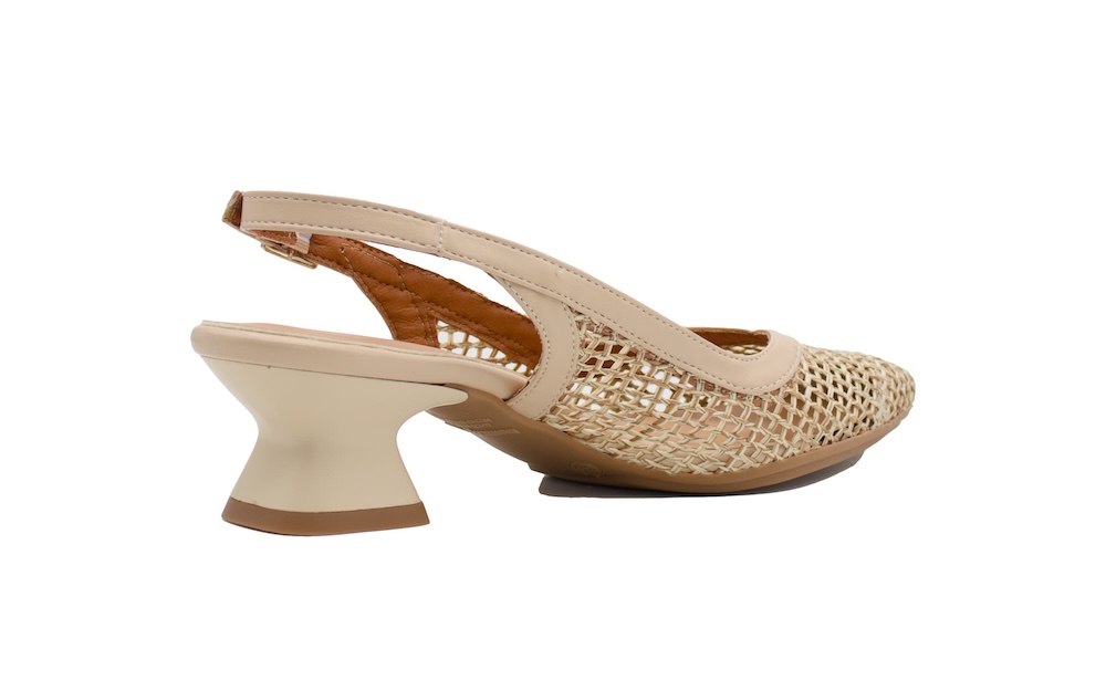 Zapato Slingback Daniela Vega en Rejilla Natural | Tacón Geométrico y Piel | Hecho en España