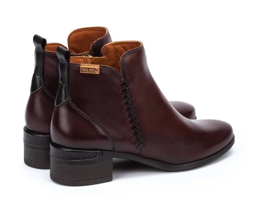 Botines Pikolinos modelo Malaga color caoba
