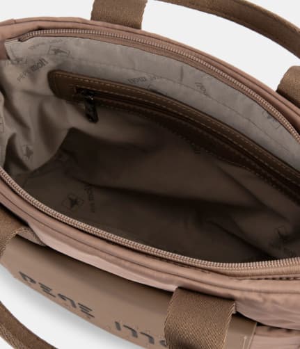 👜 Bolso de Mano Tote Pepe Moll I25-2360BEI - Estilo Urbano y Versátil