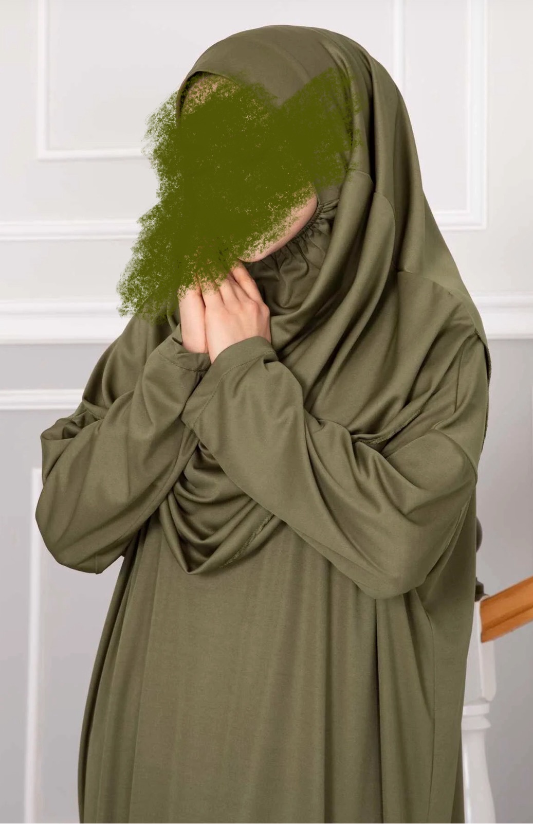 Ensemble de prière Nora kaki