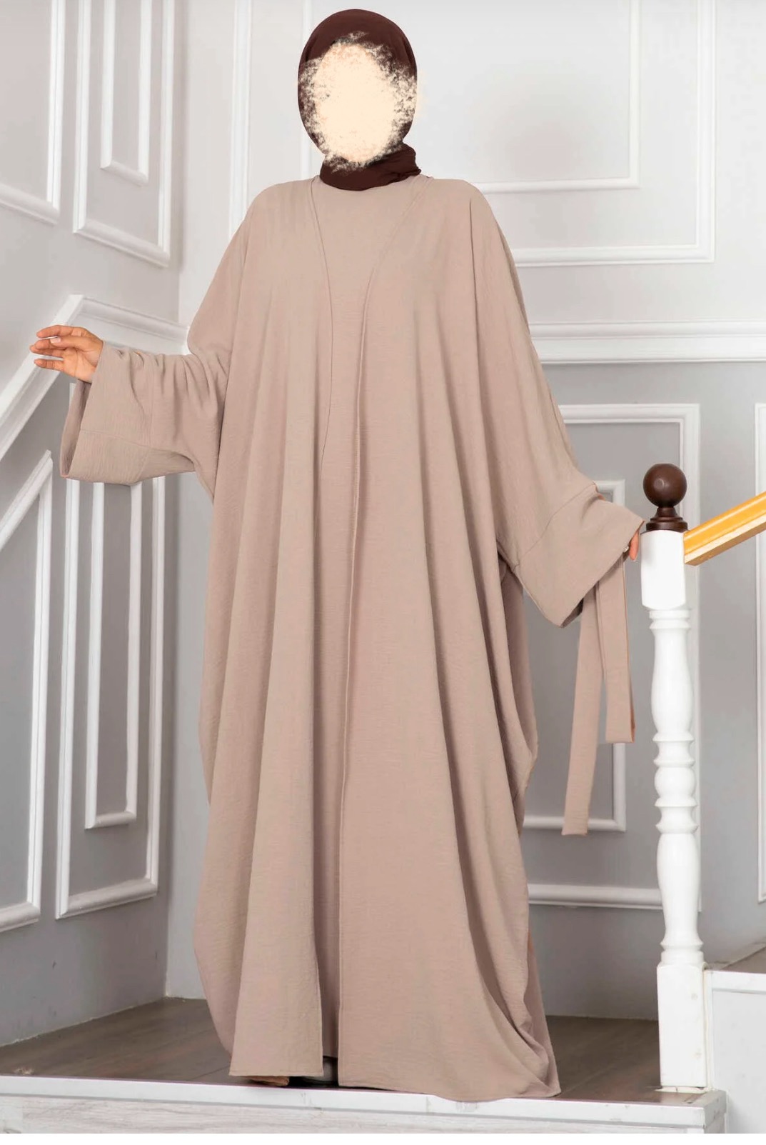 Abaya/kimono Zeina beige 
