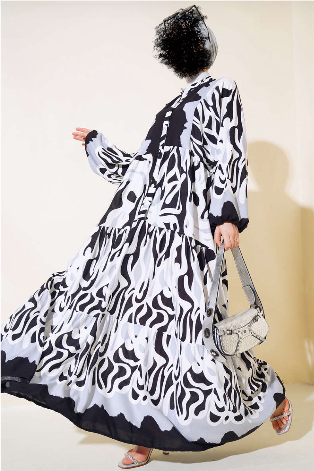 Robe longue d’été ☀️ Hadaya gris/blanc/noir