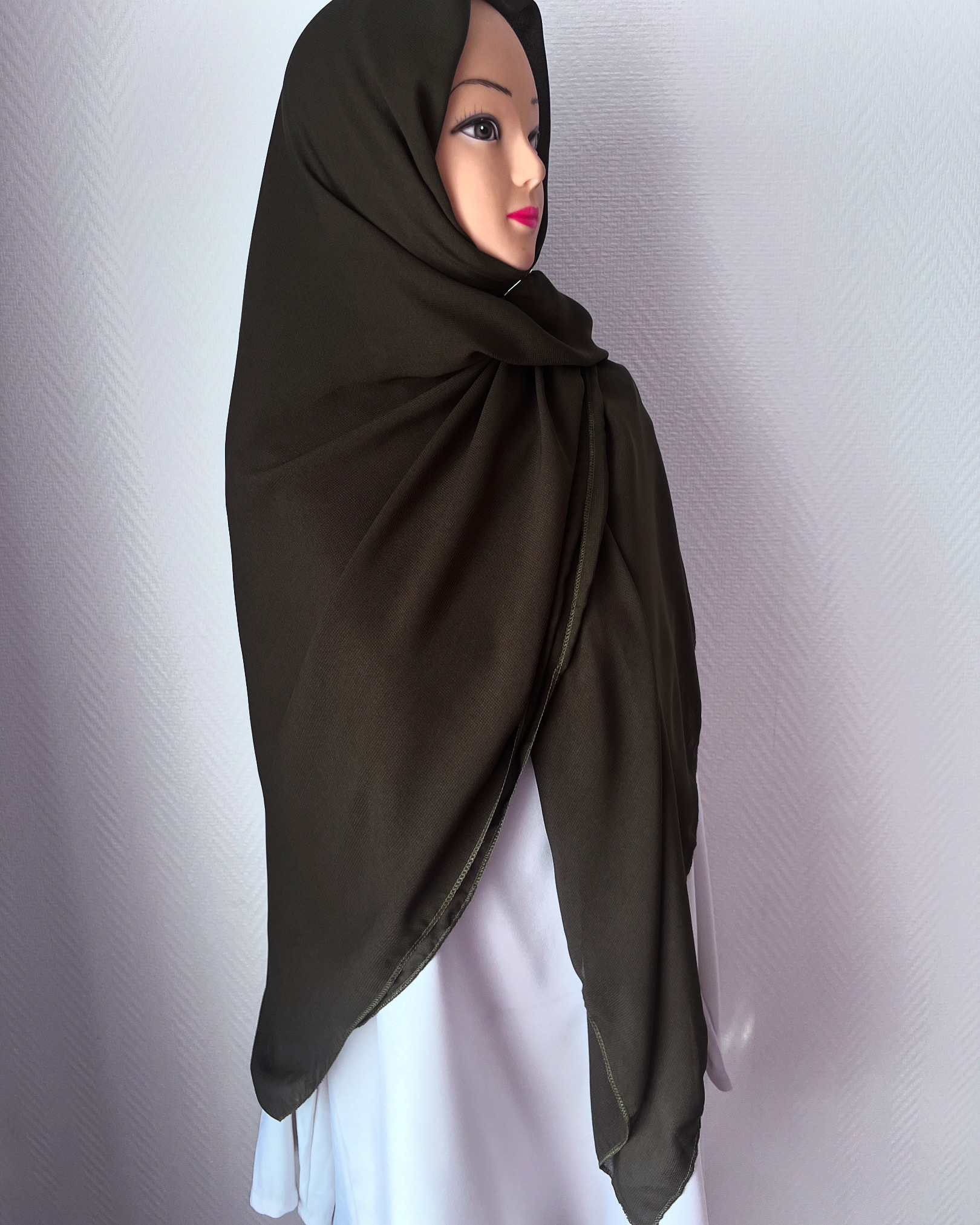 Hijab carré maxi en mousseline kaki