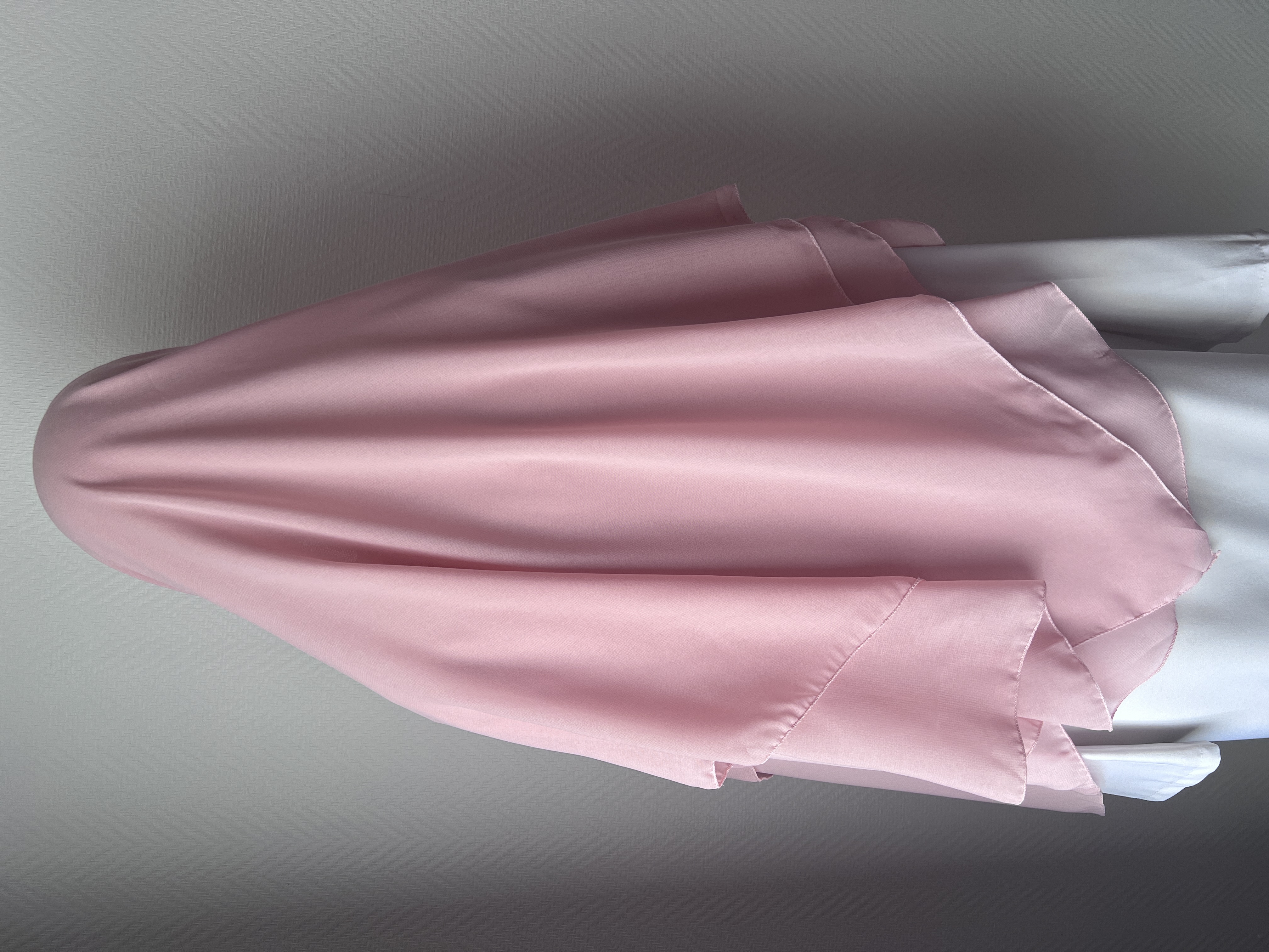 Hijab carré maxi en mousseline rose