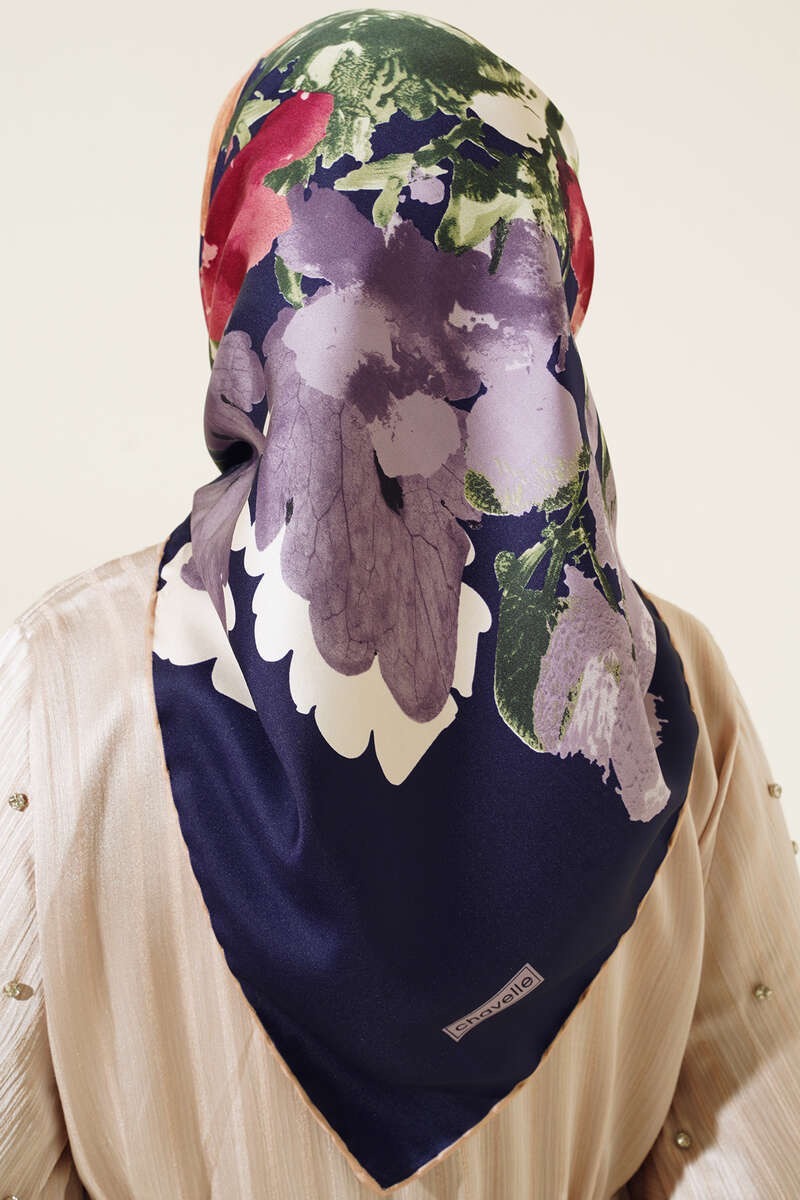 Hijab carré cousu main bleu marine