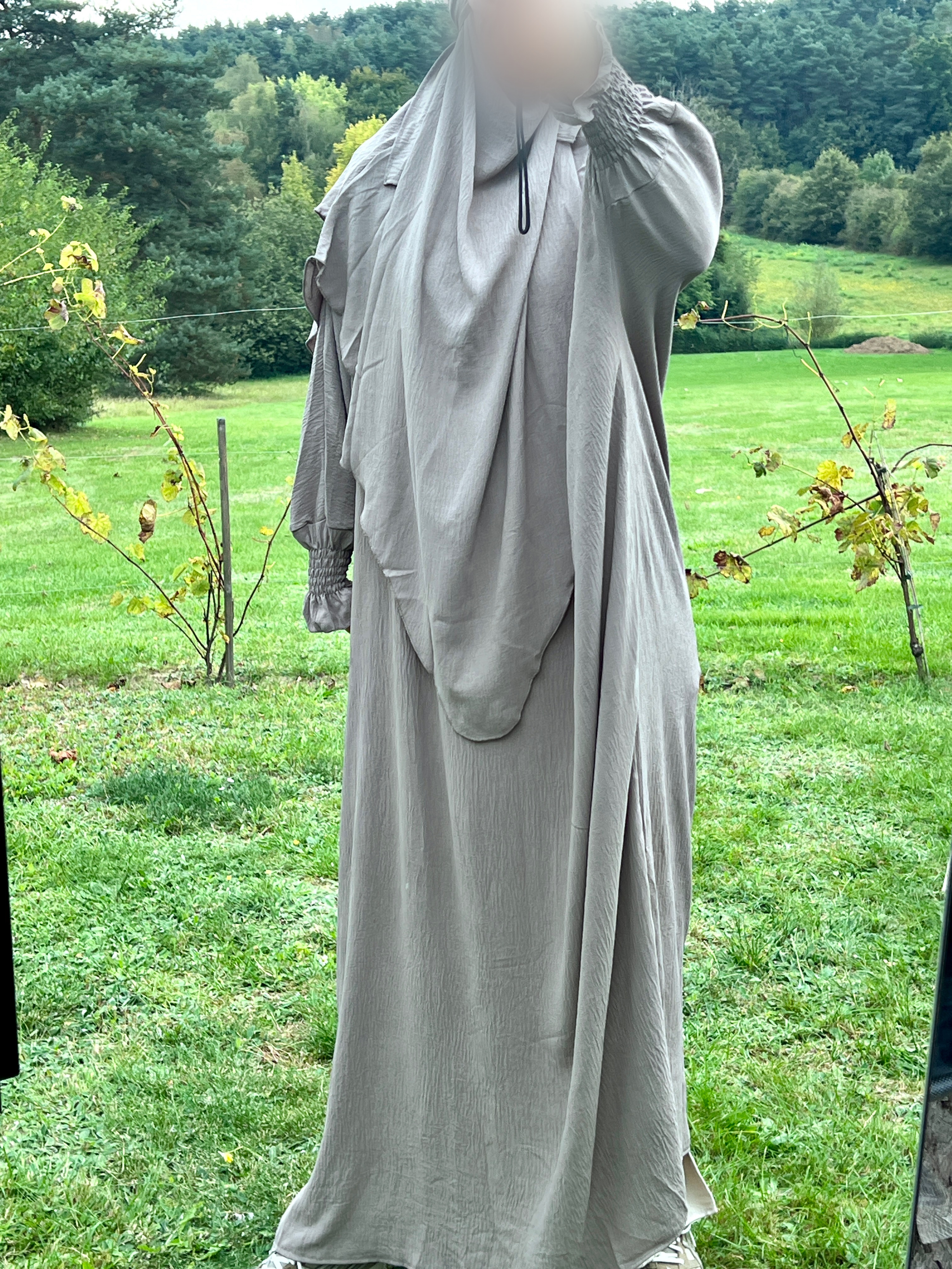 Abaya/Khimar double voile Lia taupe