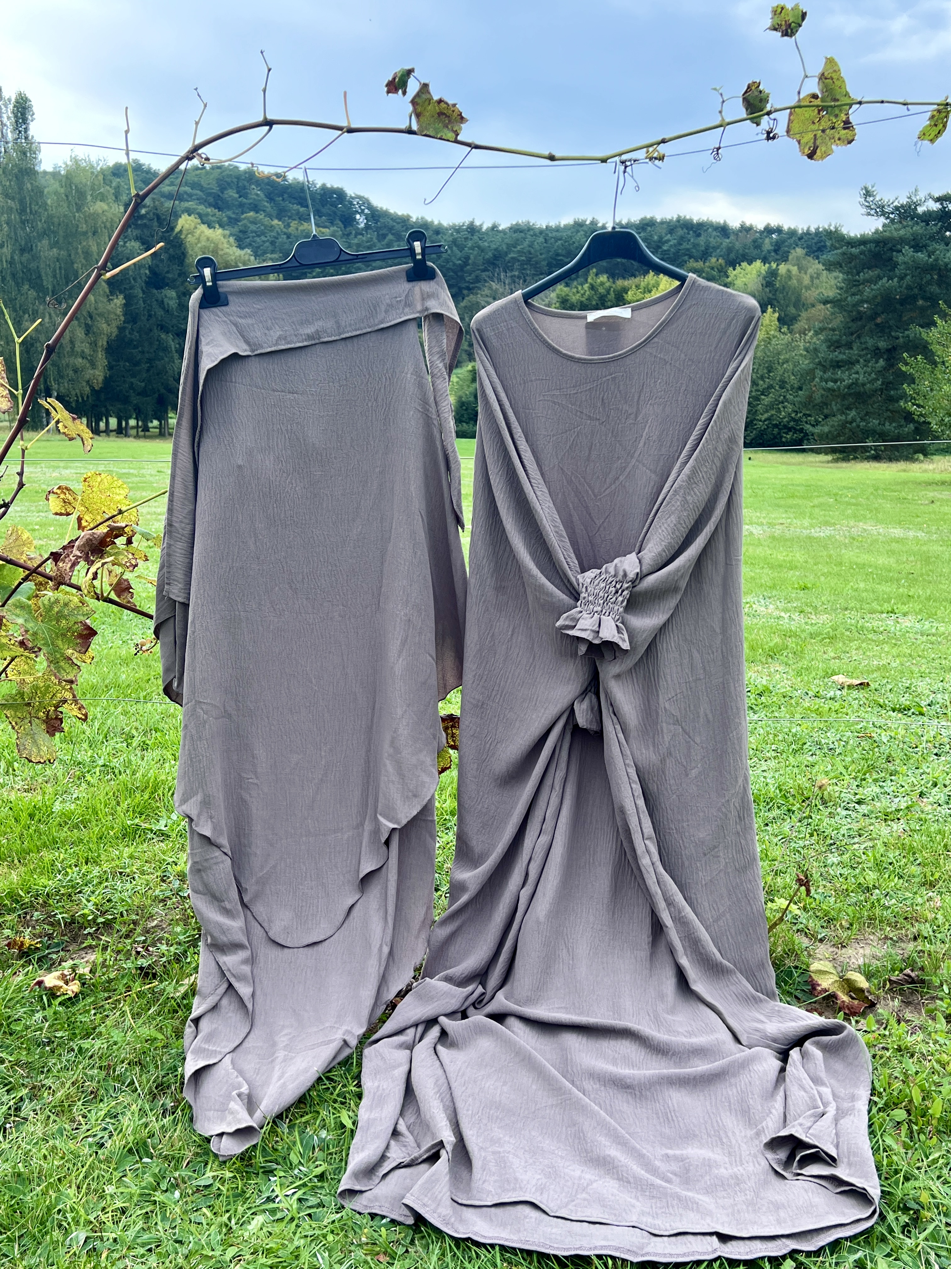 Abaya/Khimar double voile Lia taupe 