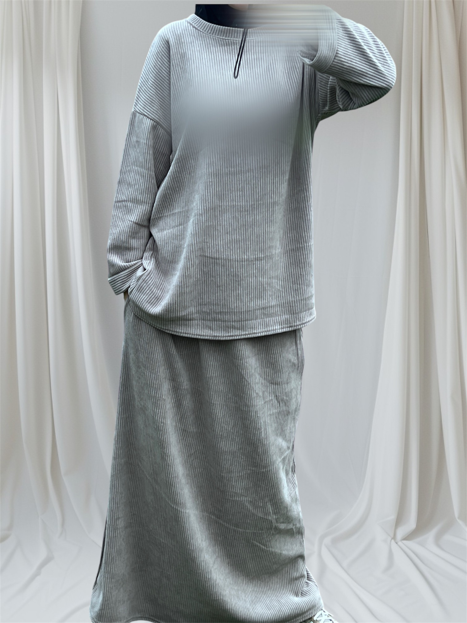 Ensemble KHERA avec jupe taupe