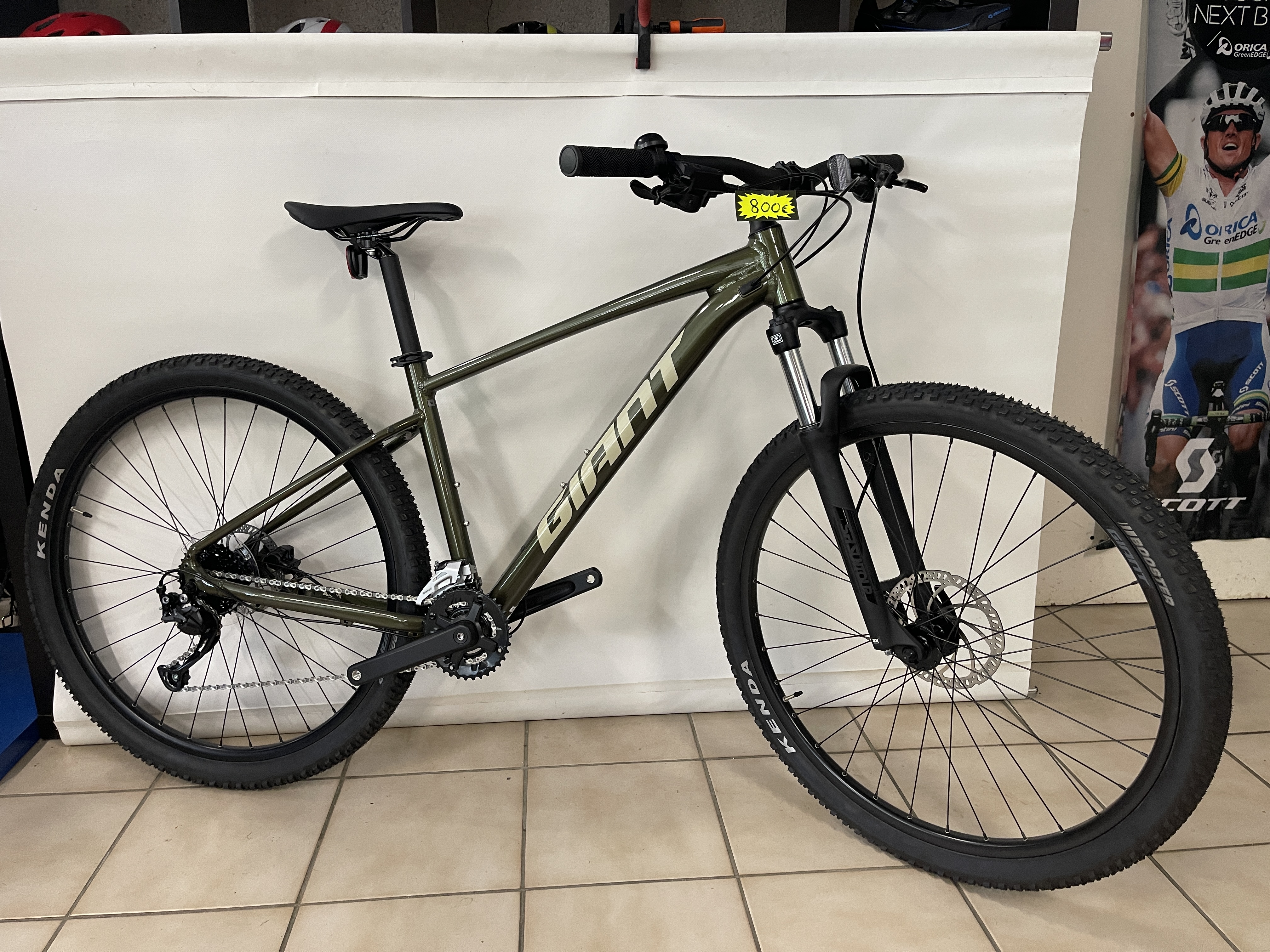 VTT GIANT TALON 2