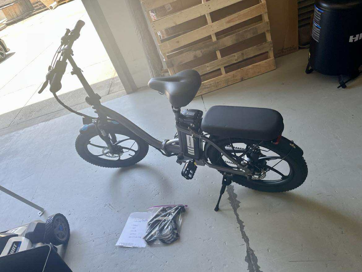 COLORWAY Folding Fat Tire Electric Bike, 500W Motor, 20 MPH Speed, 36V Removable Battery with Passenger Seat | New