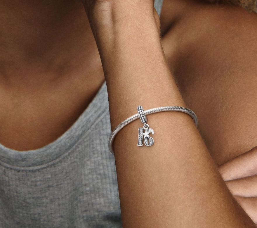 PANDORA 16th Celebration Charm