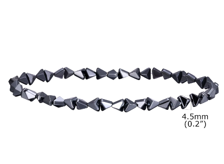 Pulsera de cuentas triangulares en joyeria hematita