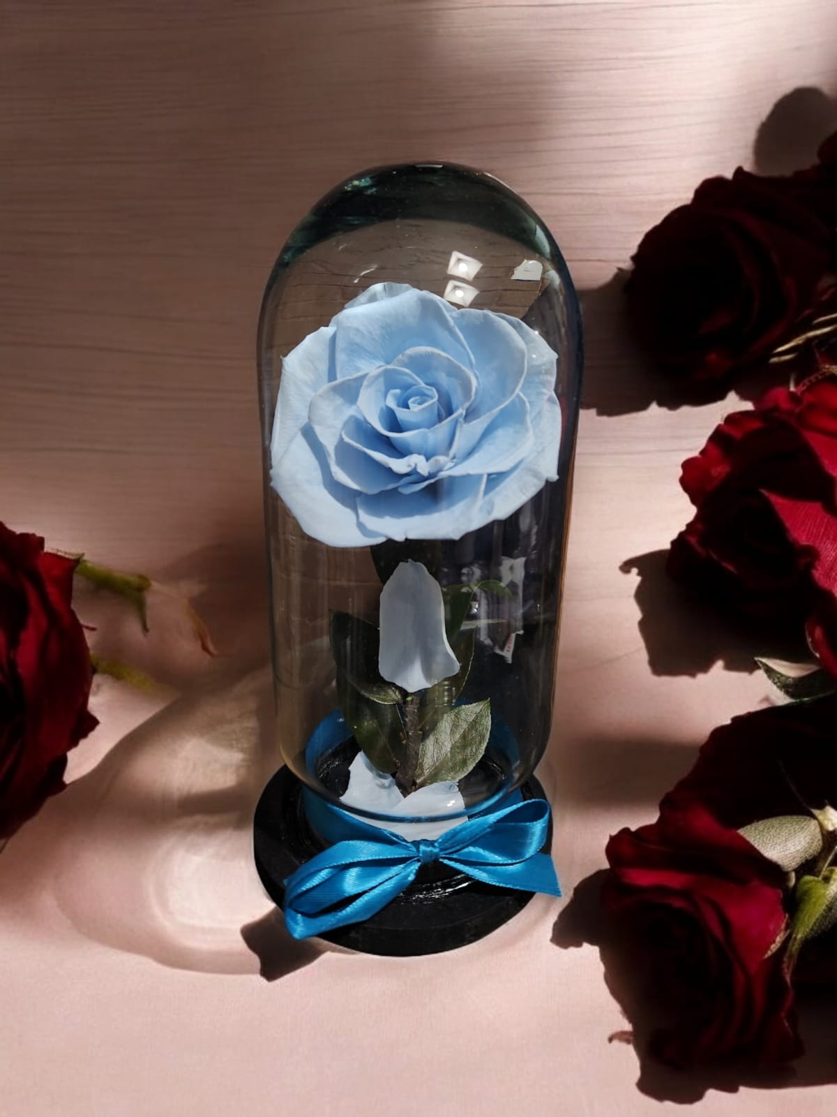 Flor eterna natural azul cielo