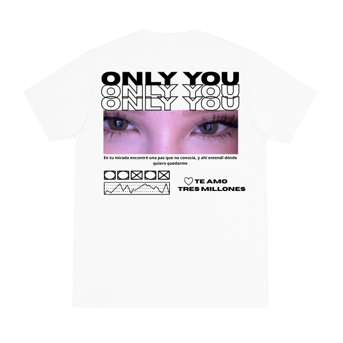Playera personalizable EYES ON LOVE 