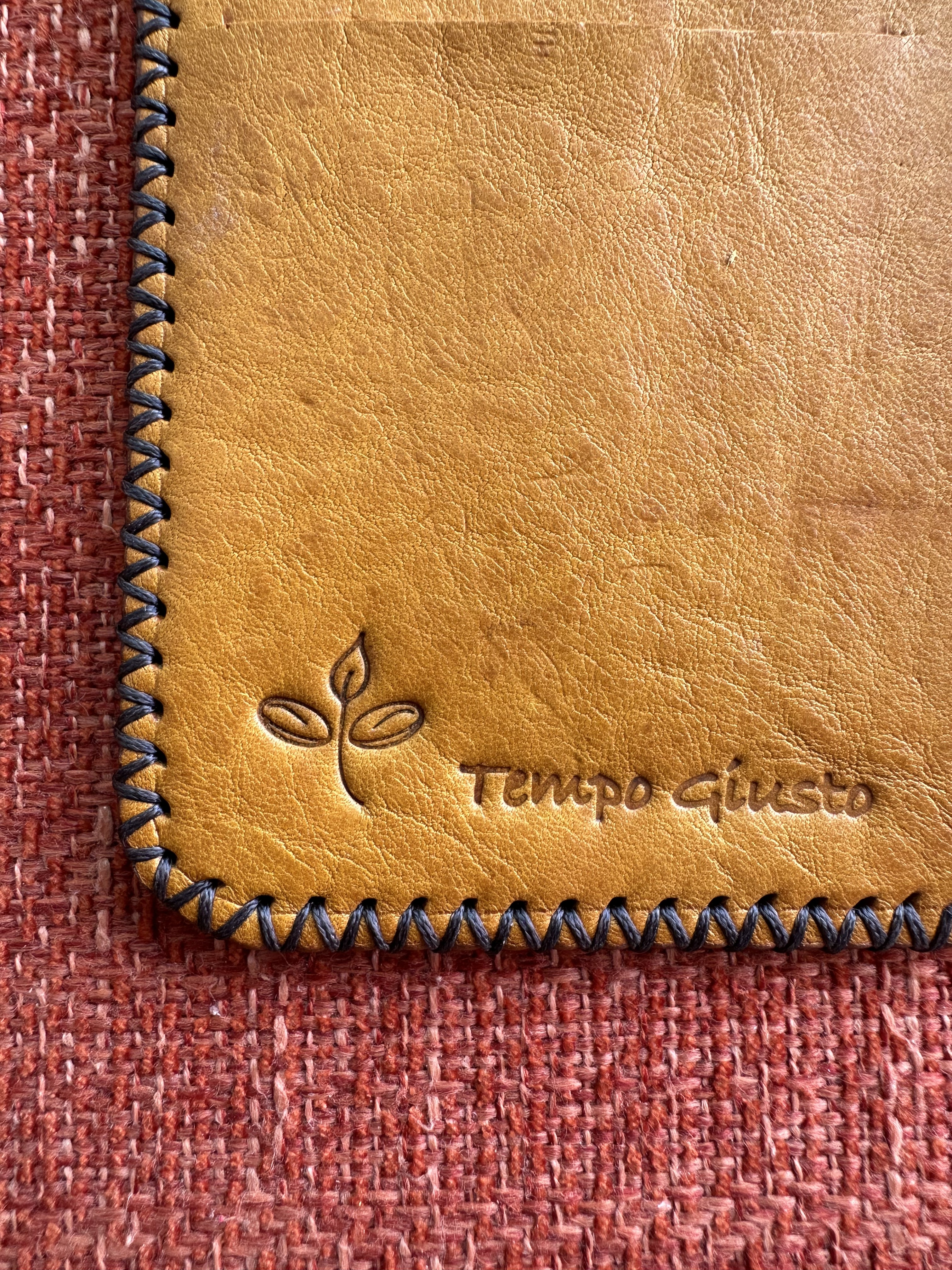 Private Handcraft Leather Phone Pouch