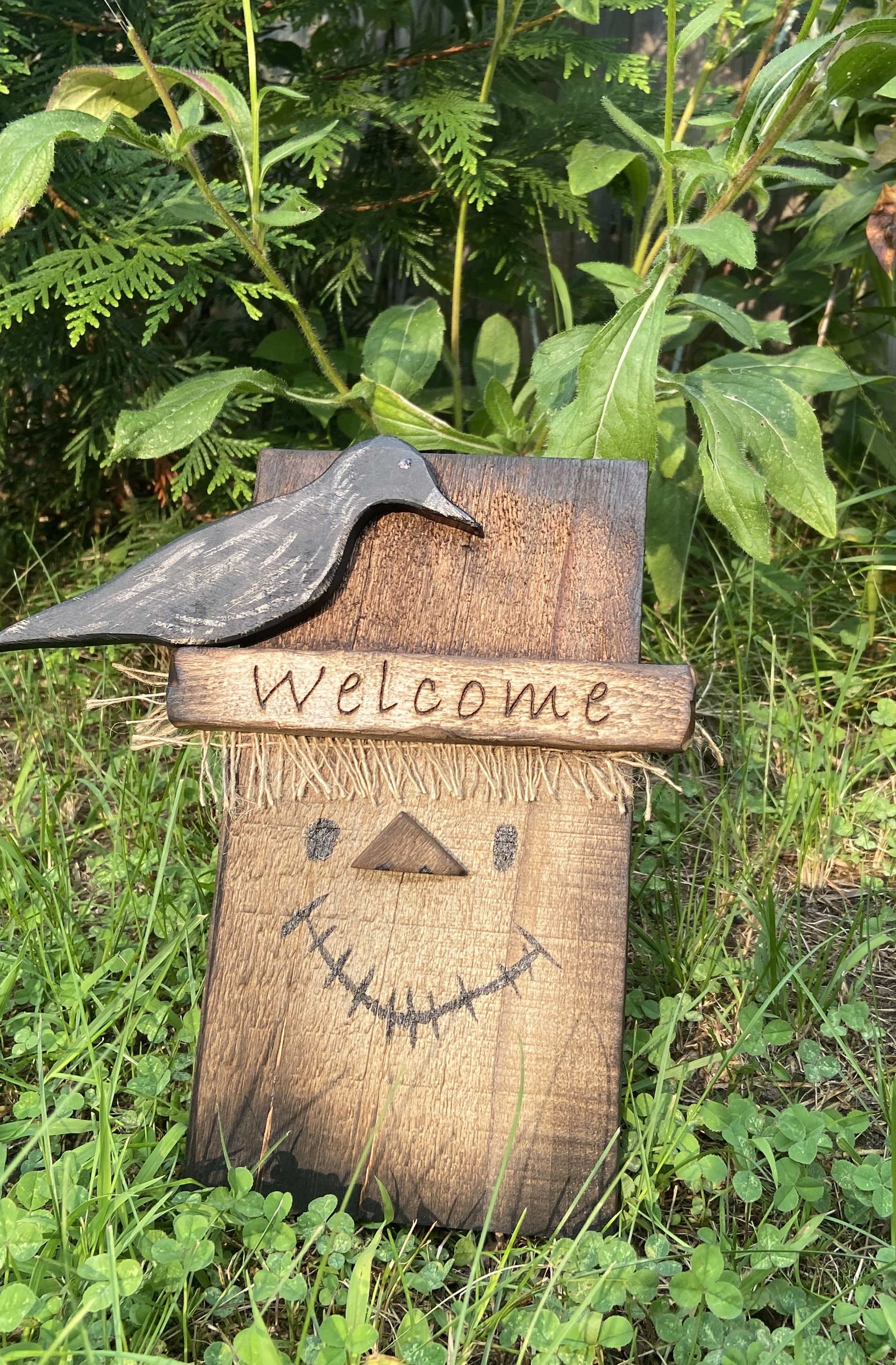 Wood Fall Halloween Scarecrow