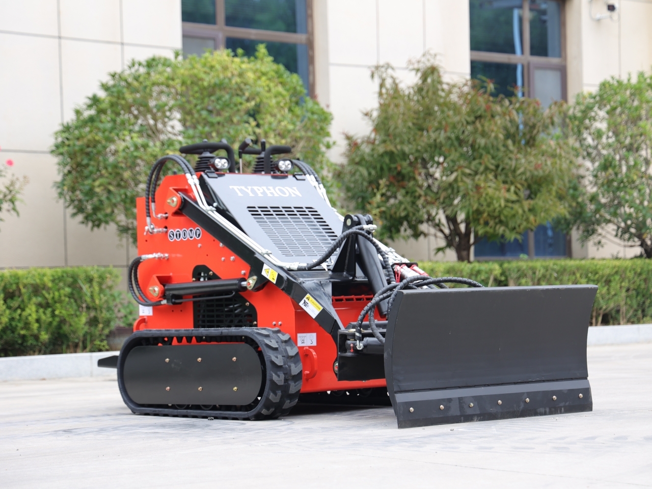 Efficient Skid Steer Loader with Bull Dozer Attachment – USA