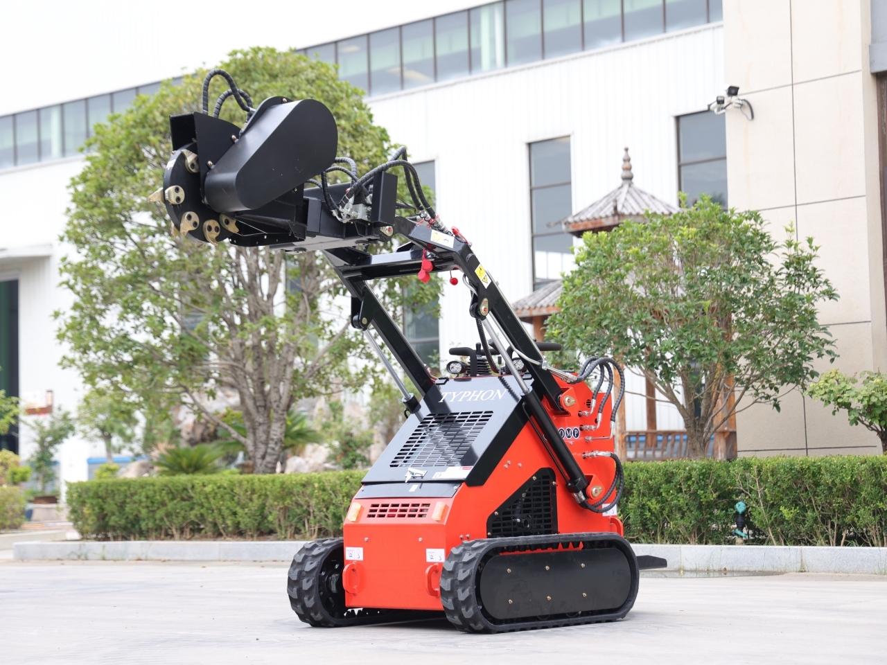 Best Stump Grinder Attachments for Skid Steer Loaders in the USA Powerful, Efficient Stump Removal