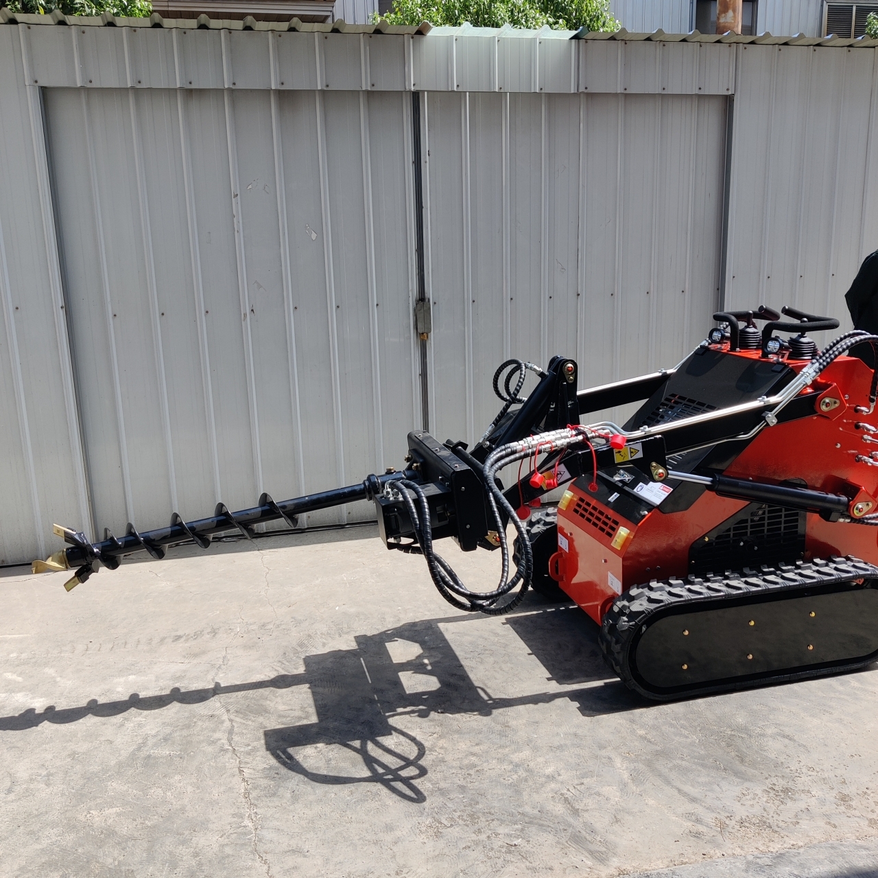 Powerful Skid Steer Auger Attachment for Precise Drilling - USA