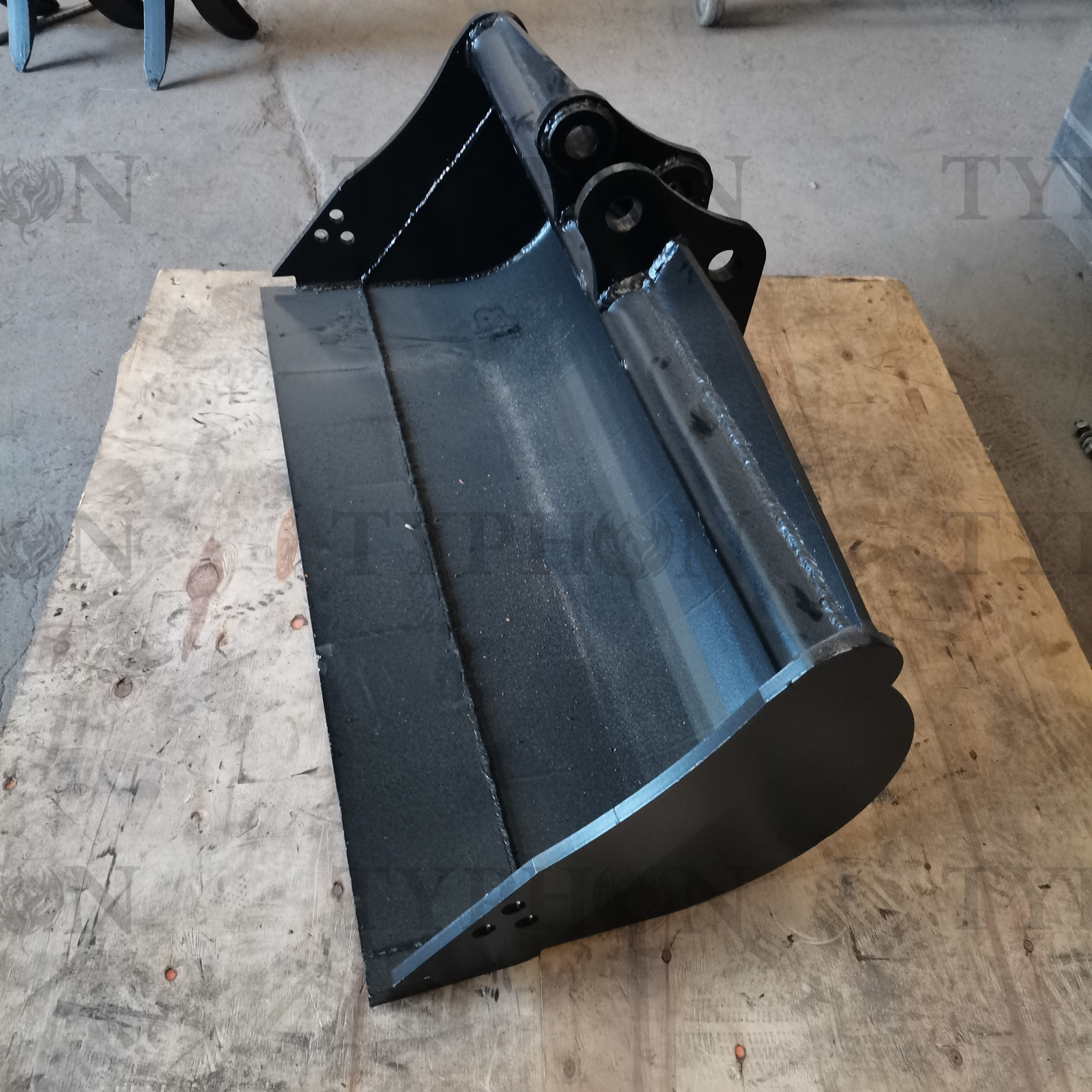 39" Hydraulic Tilt Bucket for Excavators – 1000mm Heavy Duty Attachment