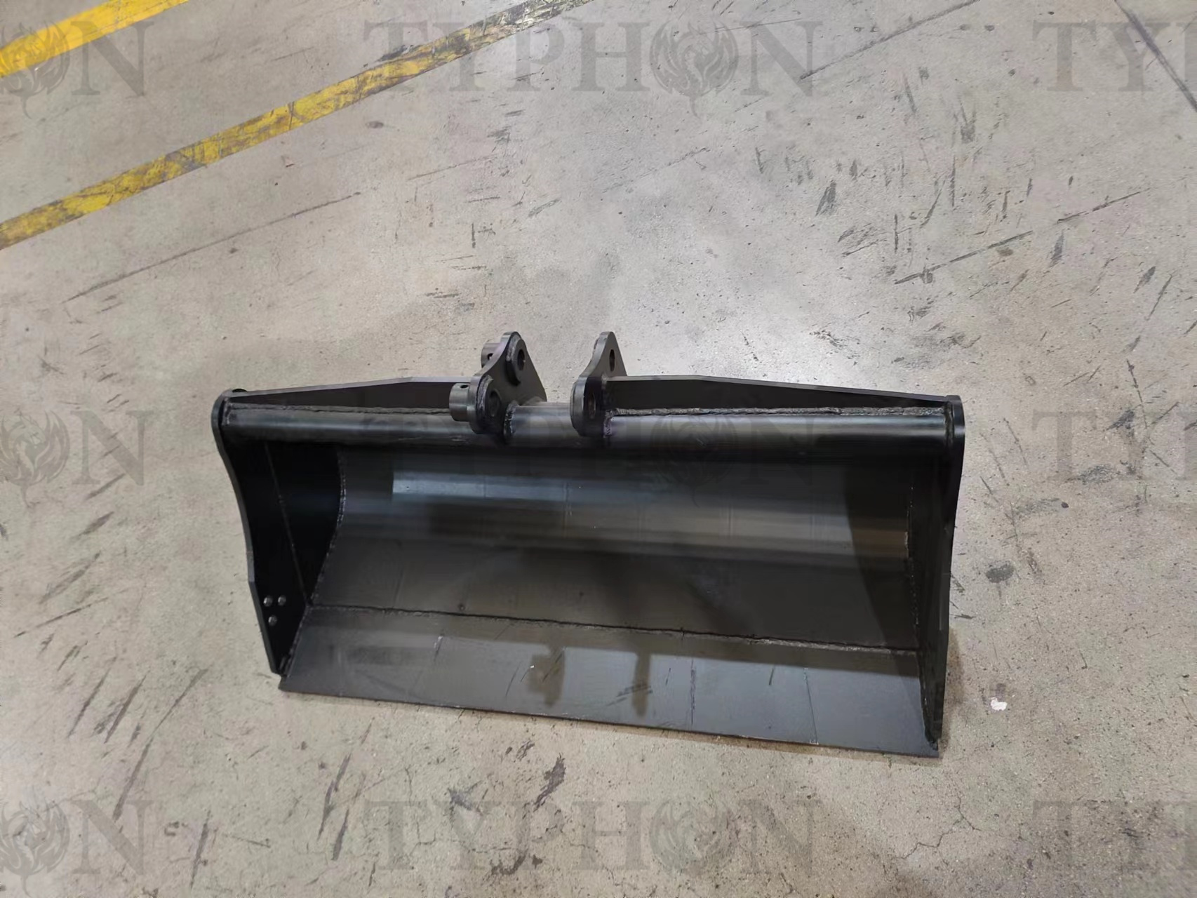 2.5 Ton Mini Excavator Attachment Plain Bucket 800mm 31" Mud Bucket