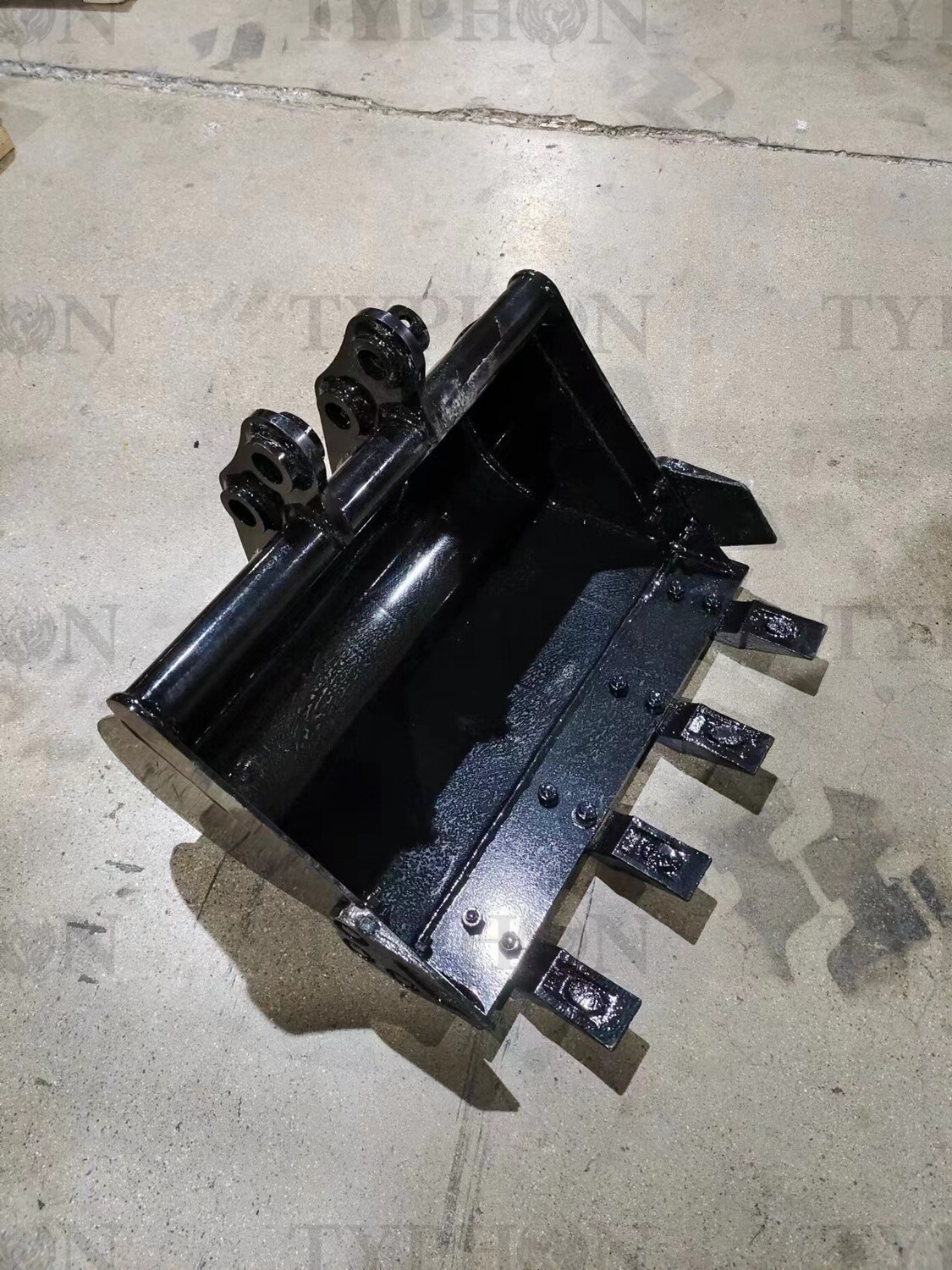 2-3.5 Ton Mini Excavator 600mm Teeth Bucket Trenching Attachment 23 Inch Heavy Duty