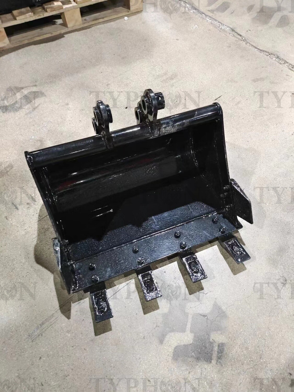 2-3.5 Ton Mini Excavator 600mm Teeth Bucket Trenching Attachment 23 Inch Heavy Duty