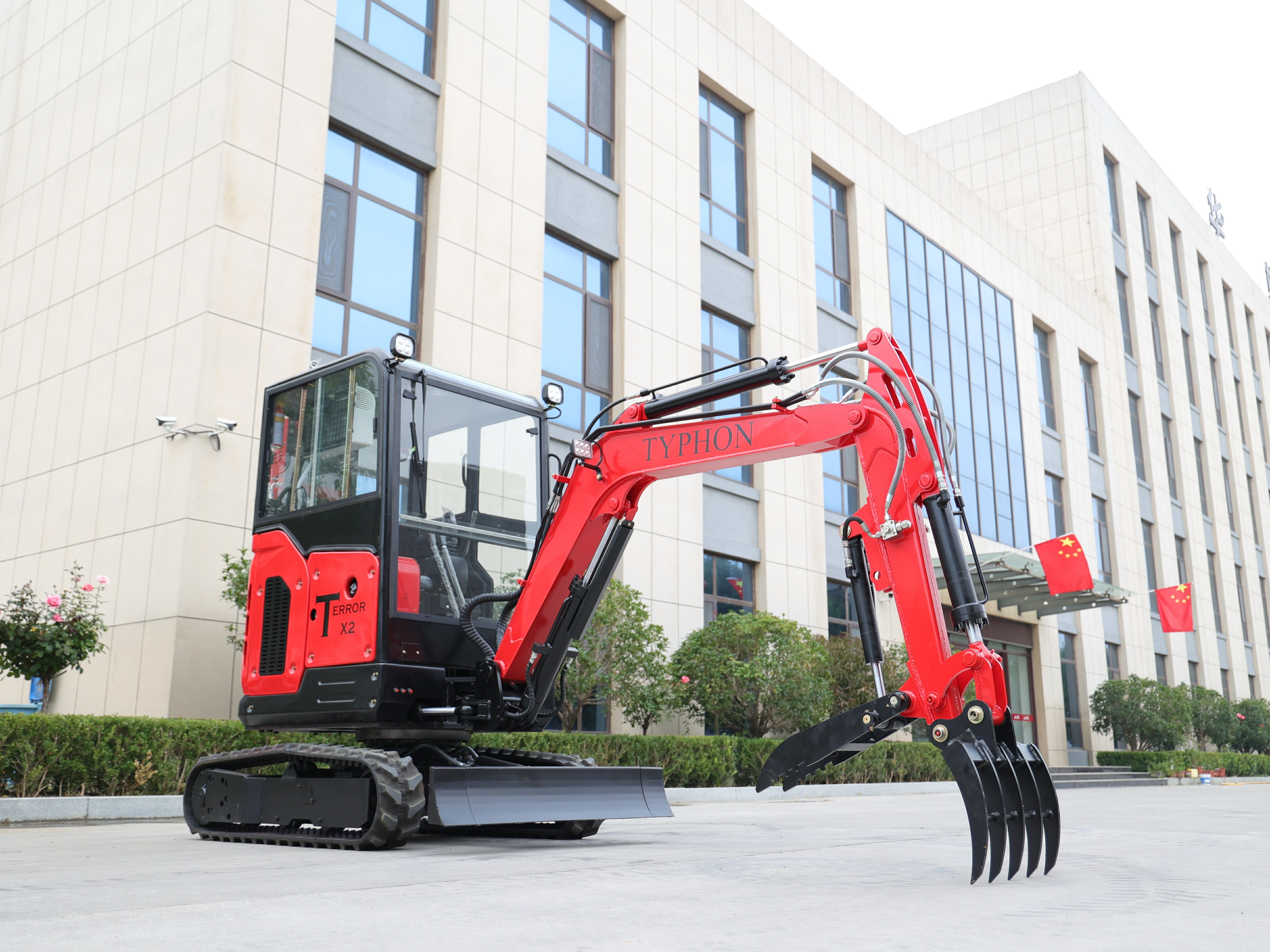 TYPHON TERROR X2 Mini Excavator 2.7 Ton - EPA Compliant Diesel Perkins Engine USA