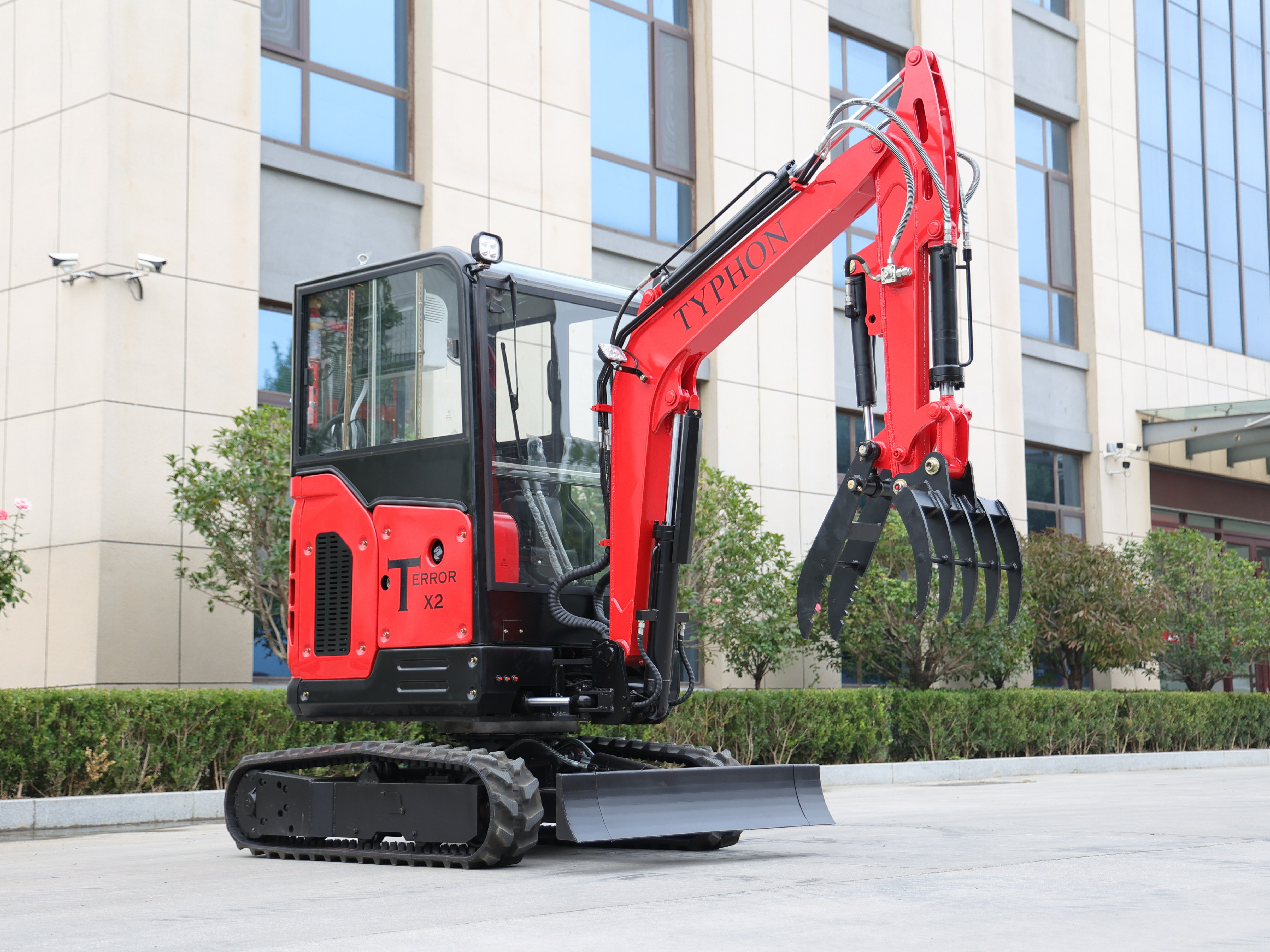 TYPHON TERROR X2 Mini Excavator 2.7 Ton - EPA Compliant Diesel Perkins Engine USA