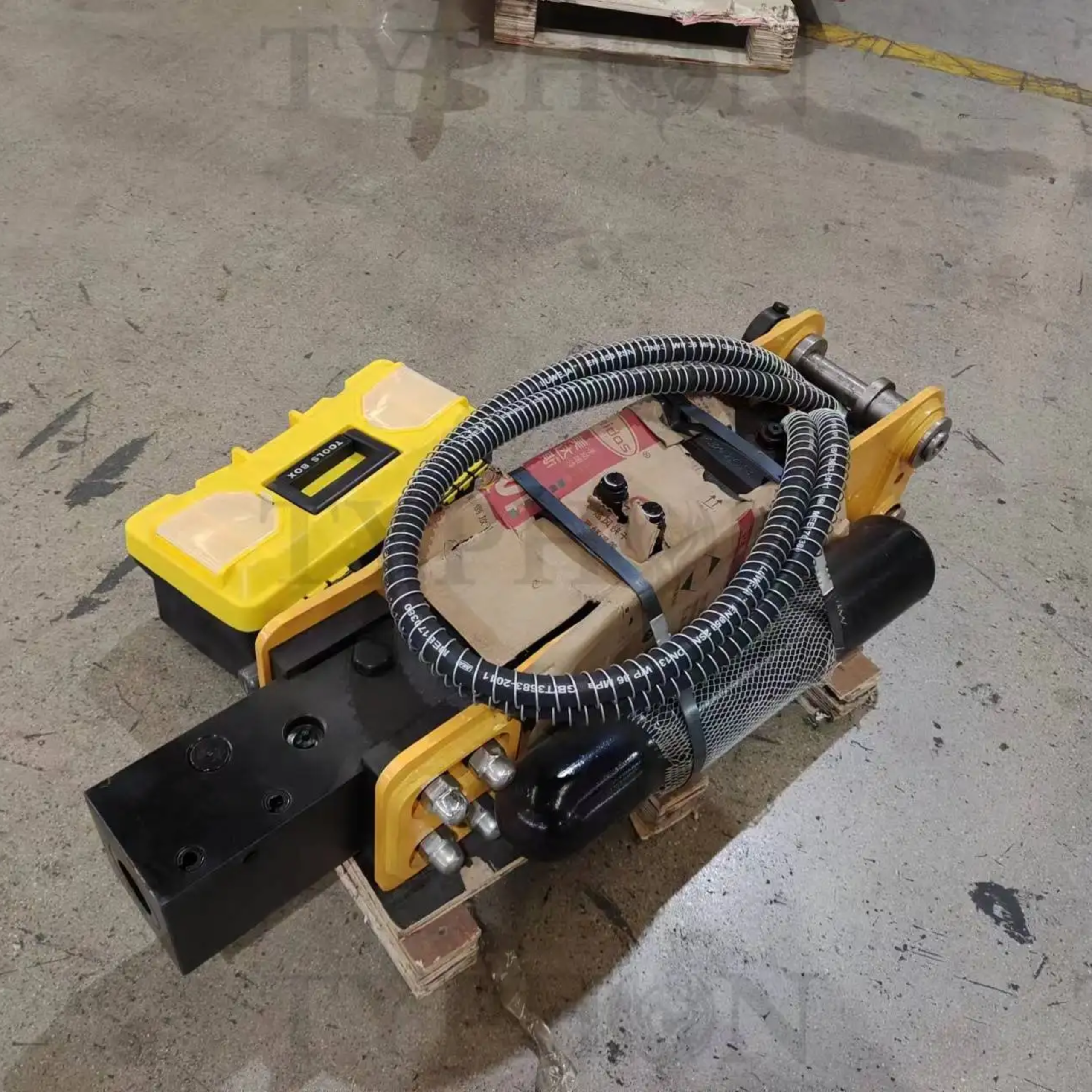 2.5 ton Mini Excavator Attachment Hydraulic Hammer Top Type Rock Breaker Generic