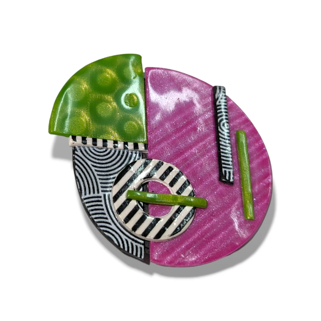 geometric brooch - pink & green circle