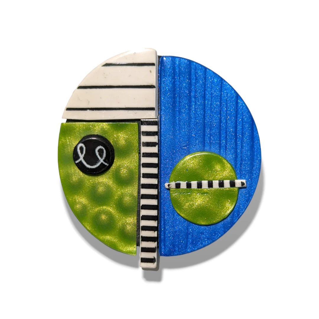 geometric brooch - green & blue circle