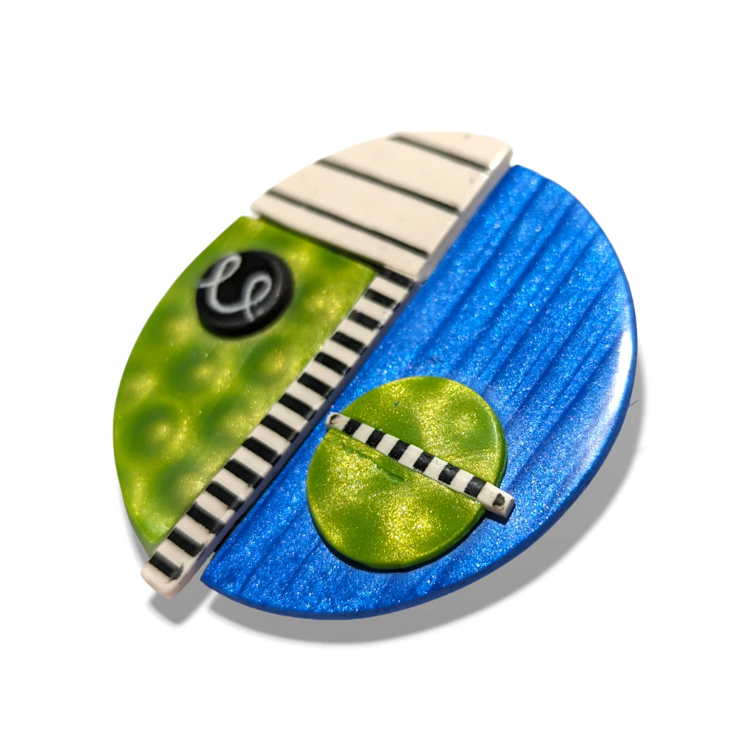 geometric brooch - green & blue circle