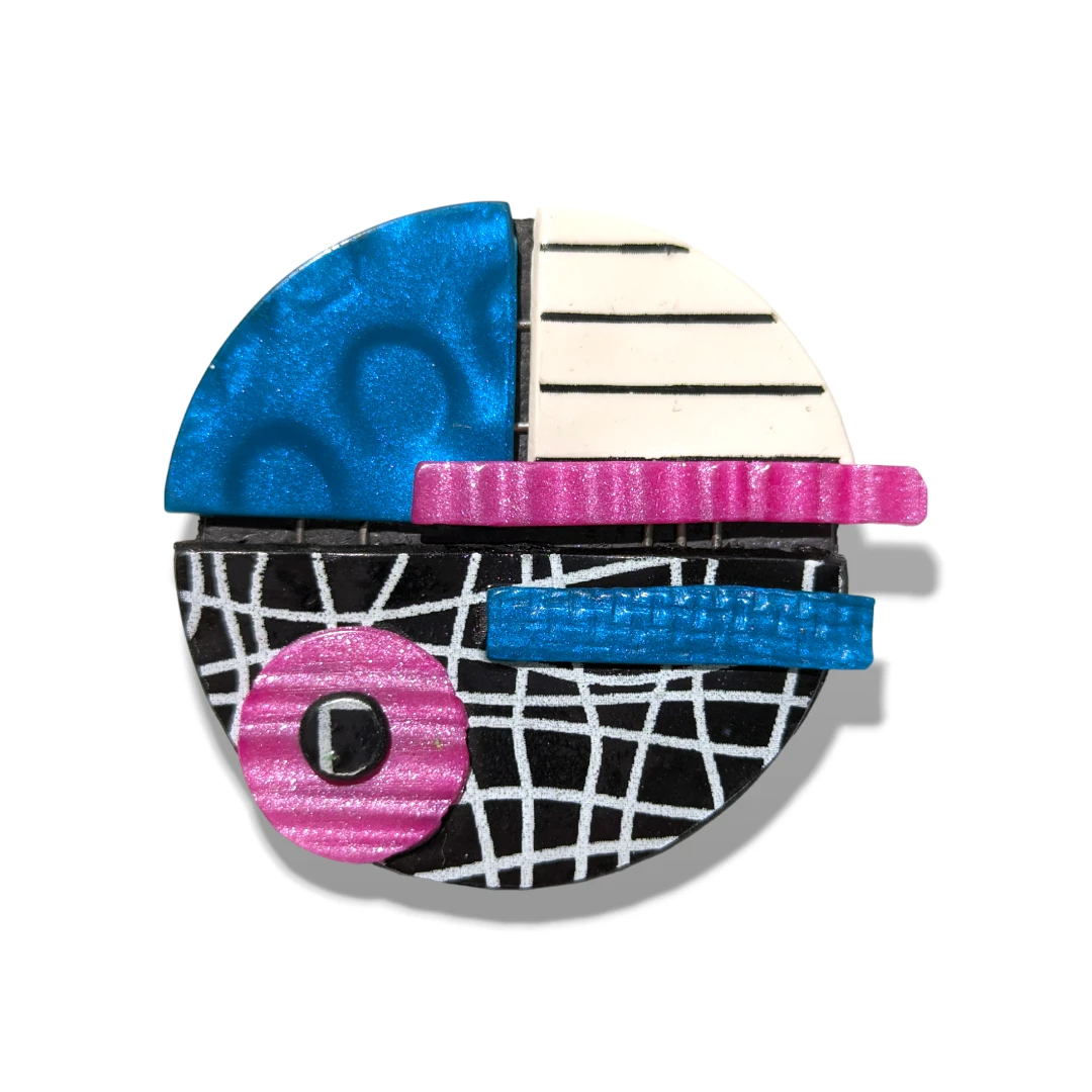 geometric brooch - pink & blue circle