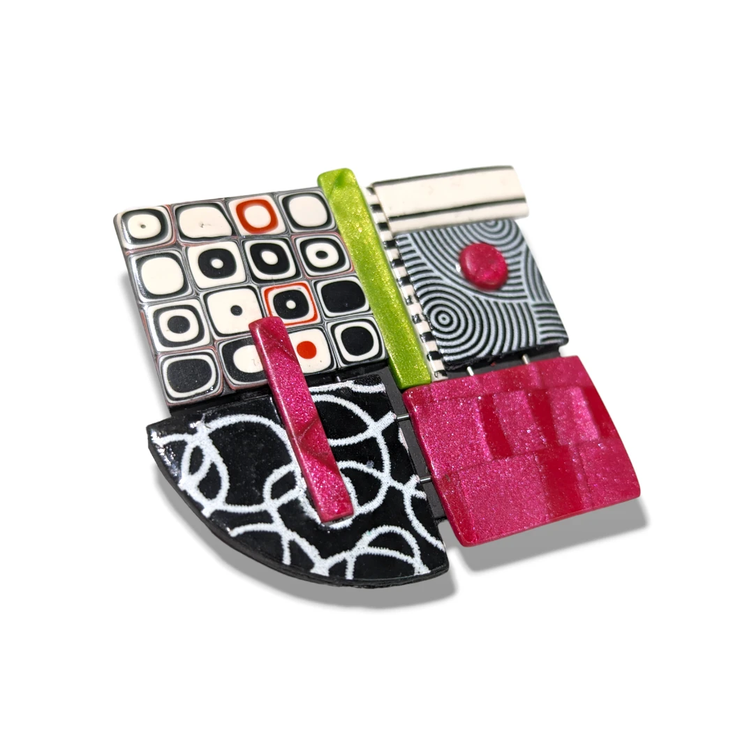 geometric brooch - red & dots square