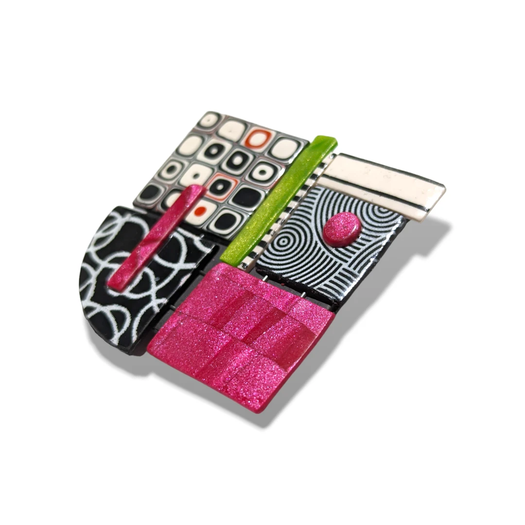 geometric brooch - red & dots square
