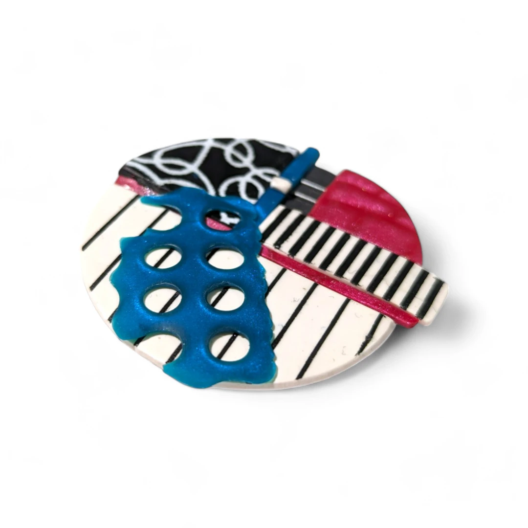 geometric brooch - red & teal circle