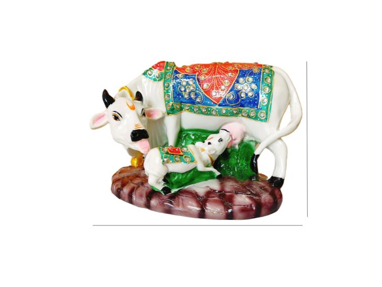 Decorative Cow Statue, 5 Inches Tall, Polyresin Material, White
