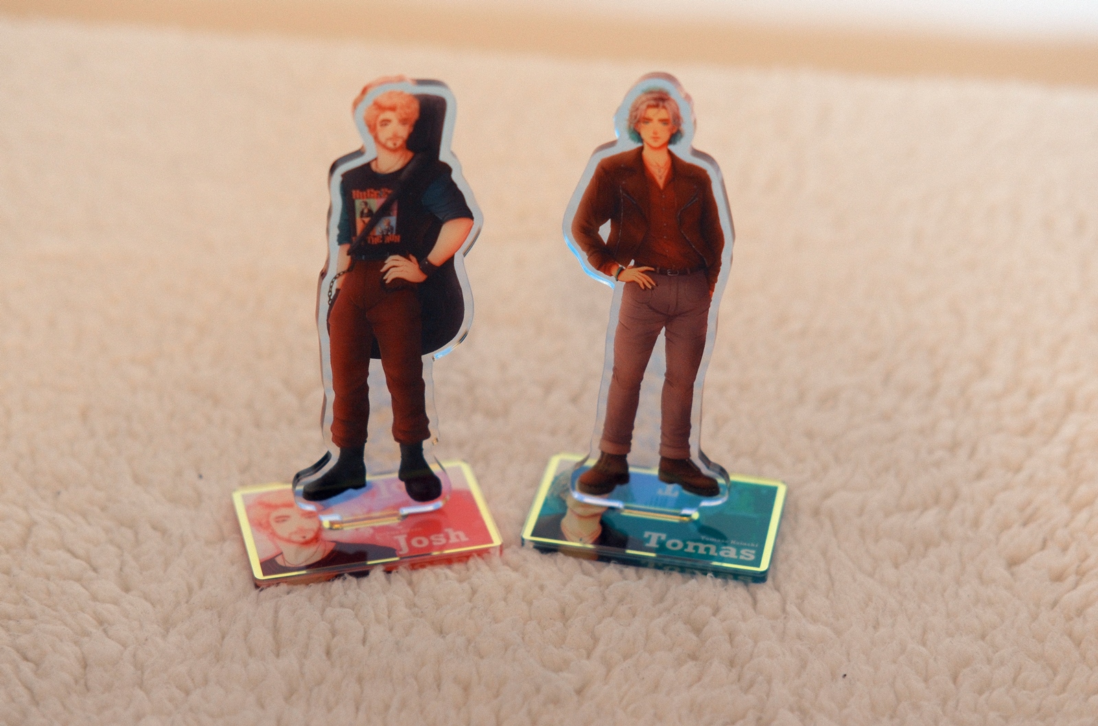 FIGURINE 2D EN ACRYLIQUE - FLY : FOREVER LOVING YOU