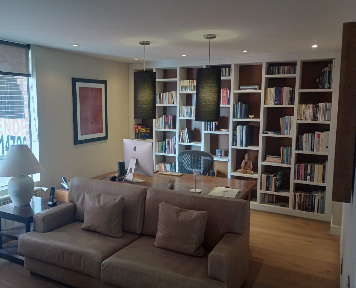 Hermoso apartamento en Rosales totalmente remodelado CO$3.000.000.000