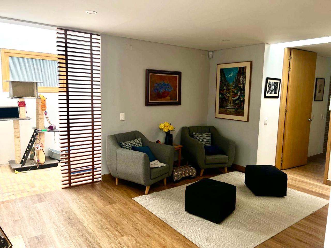 Casa en venta en Bogotá en barrio Santa Bárbara Alta CO$3.600.000.000