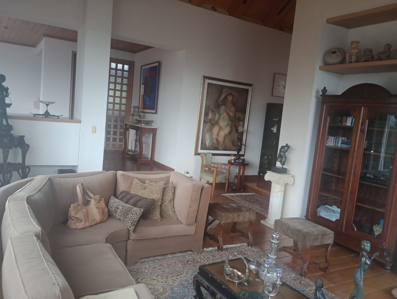Casa en venta en conjunto Sikasue en La Calera CO$1.780.000.000