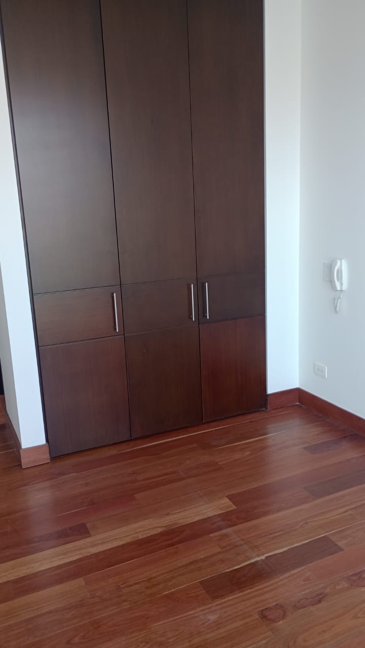 Apartamento en arriendo barrio Chicó de Bogotá CO$14.300.000